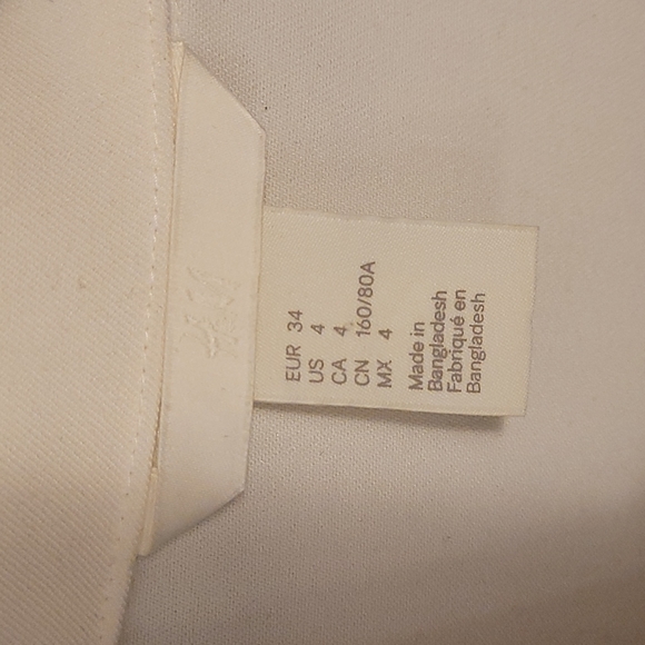 H&M white blazer - Picture 3 of 3